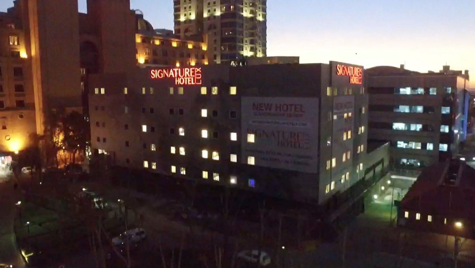 Onomo Hotel Johannesburg Sandton Exterior photo